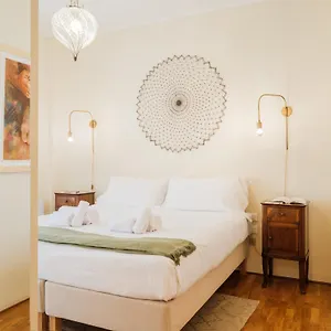 https://casa-anna-florence-50125.it-tuscanyhotel.com